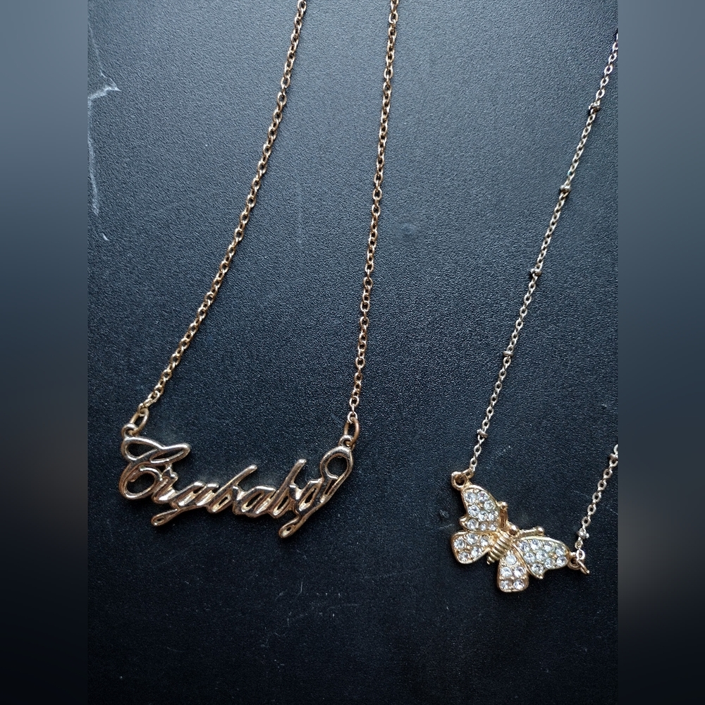 Melanie Martinez crybaby necklace duo